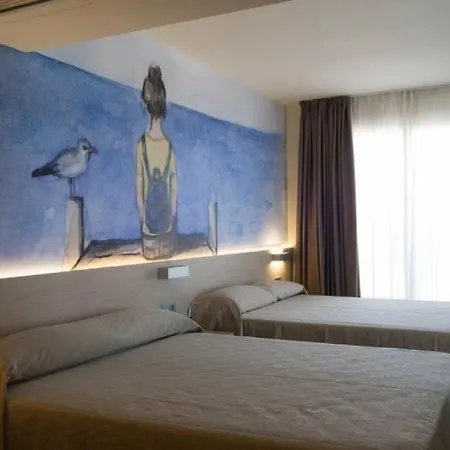 Riviera Hotel 4*