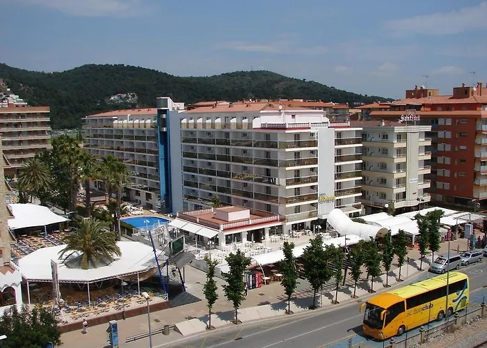 Riviera Hotel 4*